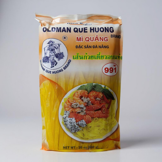 Old Man Que Huong Brand - Mi Quang (Specialty of Da Nang) 560g / 20 oz